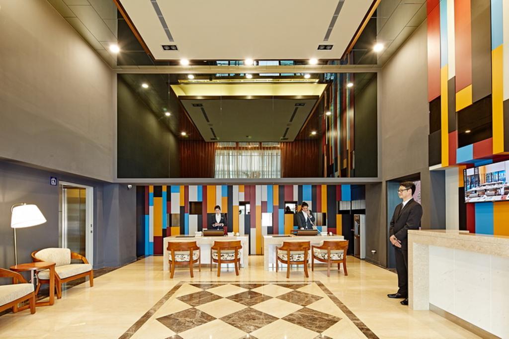 Hotel Sukimi Tainan Bagian luar foto