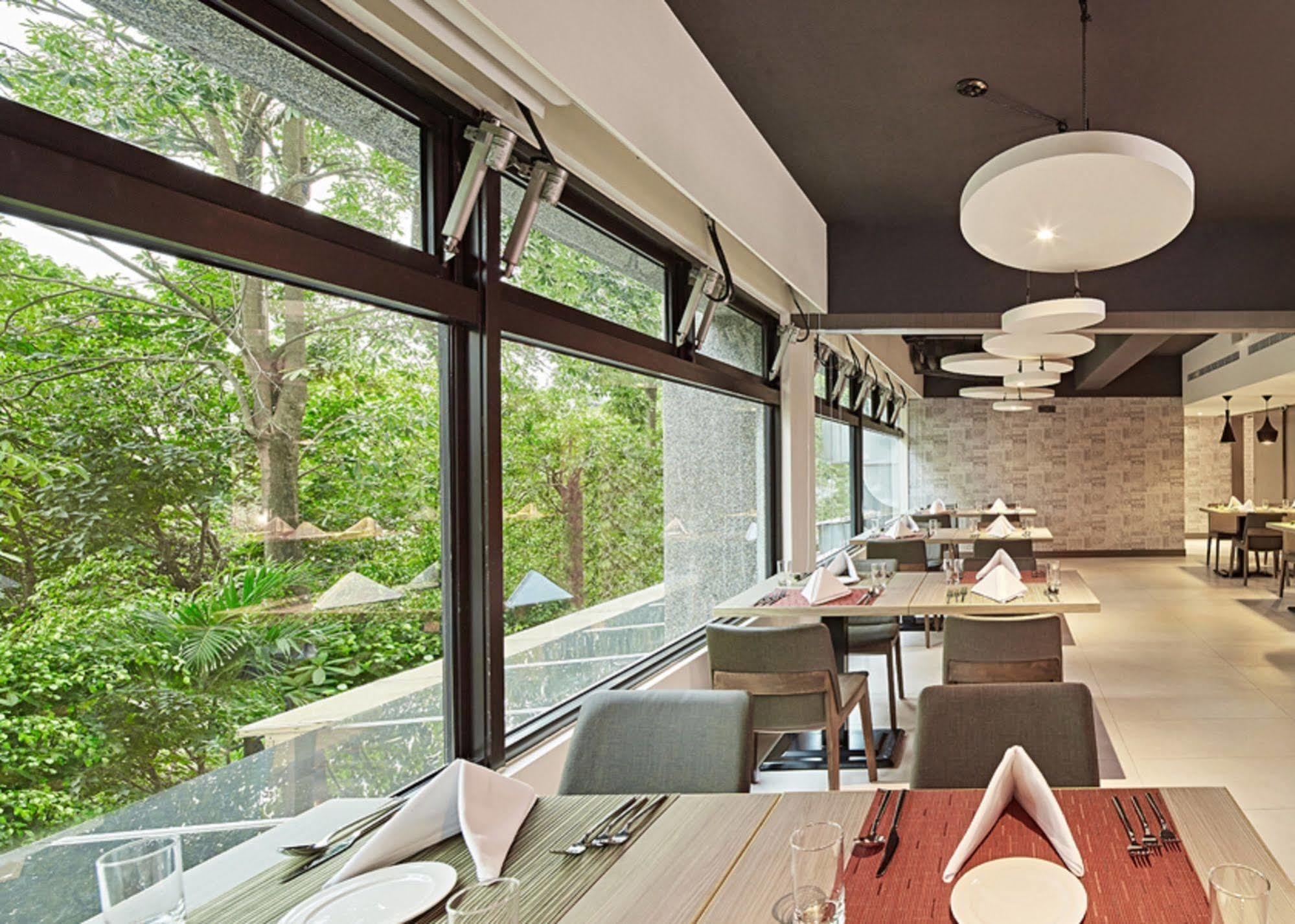 Hotel Sukimi Tainan Bagian luar foto