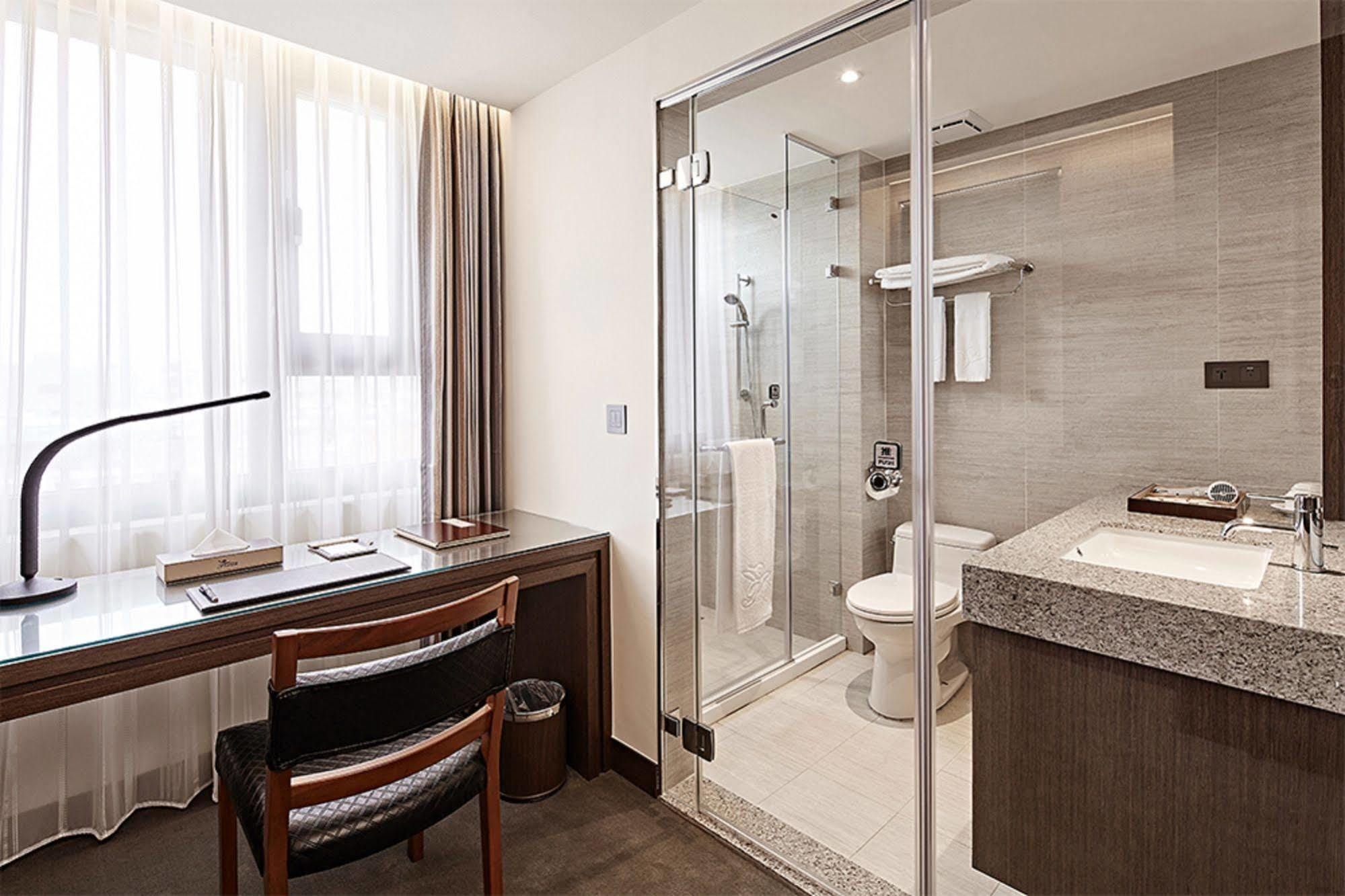 Hotel Sukimi Tainan Bagian luar foto