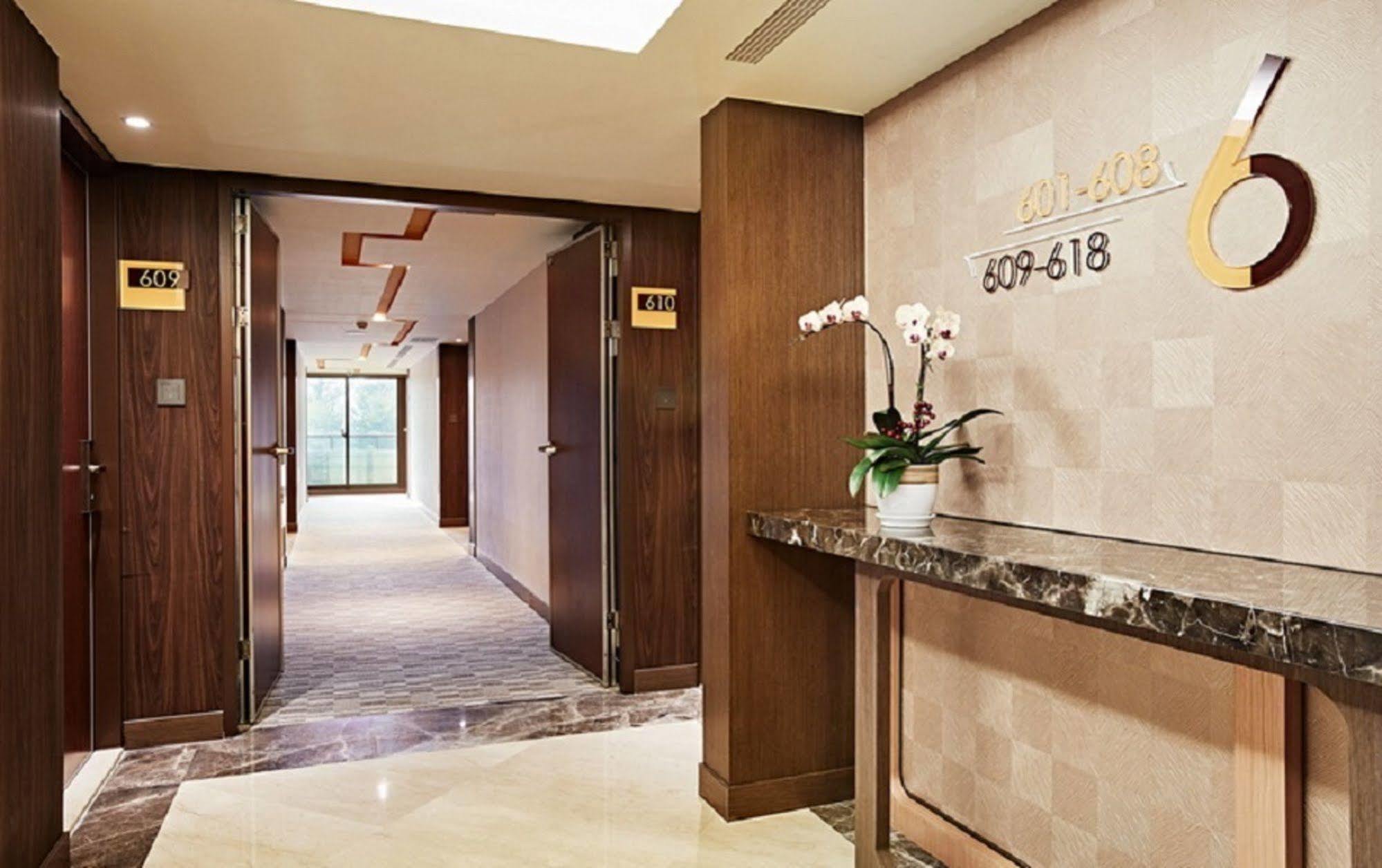 Hotel Sukimi Tainan Bagian luar foto